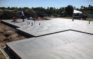 4 House Slab